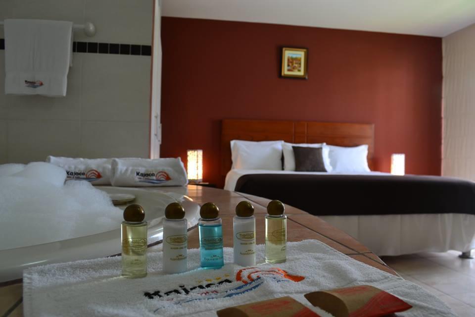 Kajaca Suite Hotel Tomicaya 外观 照片